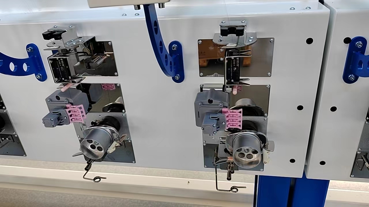 Precision winding machije photo